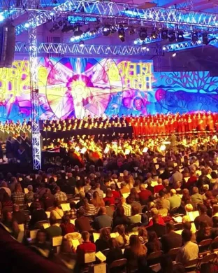 Live concert by Christmas In The Air