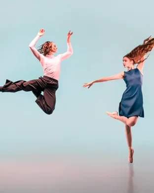 World Ballet Company: Swan Lake with Live Orchestra